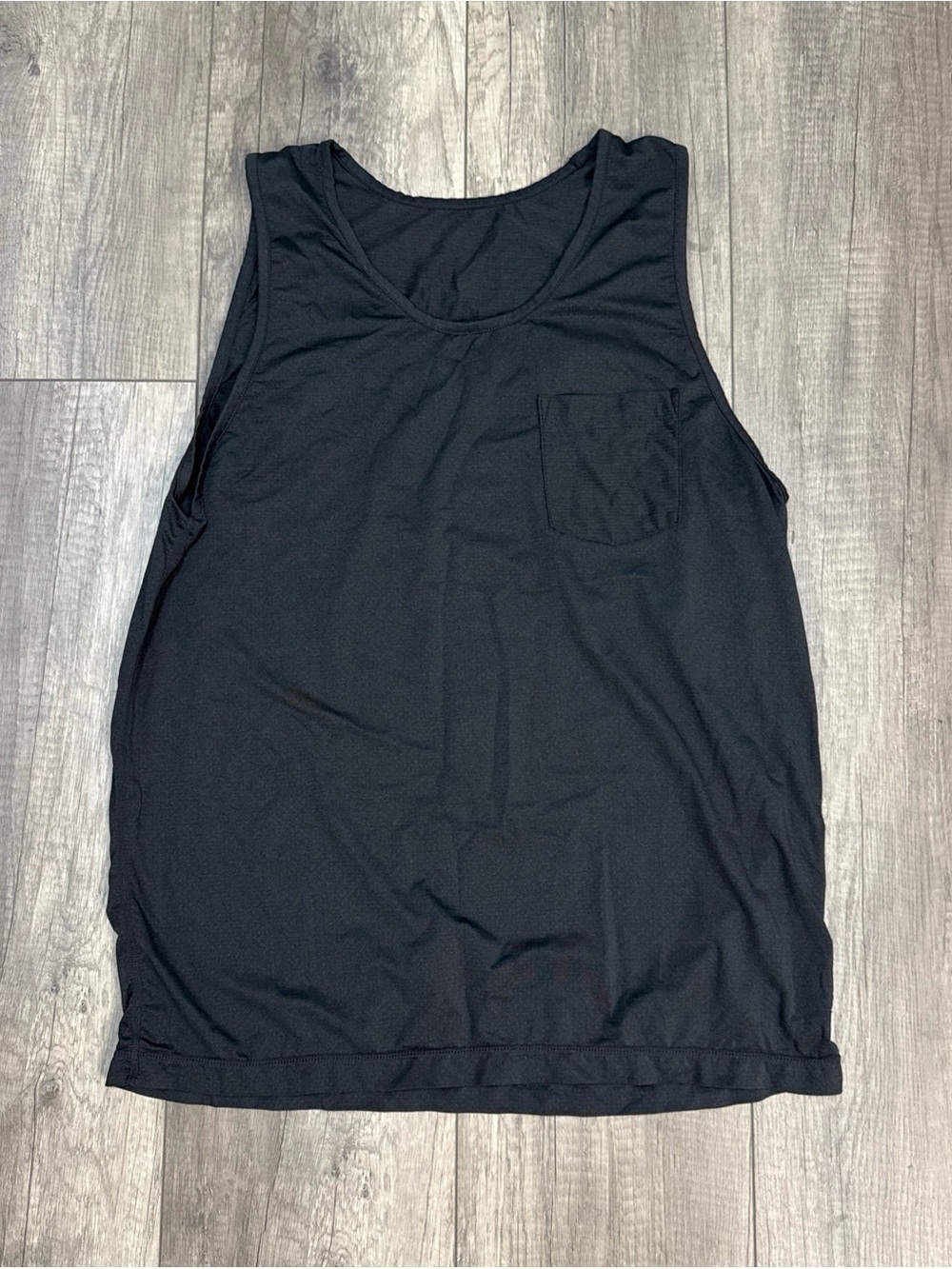 Vuori Black Muscle Tank with Chest Pocket - Picture 1 of 5
